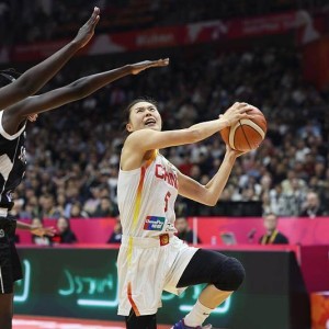 7M体育比分网-大场面还得靠老将稳军心，王思雨17分率中国女篮力克南苏丹